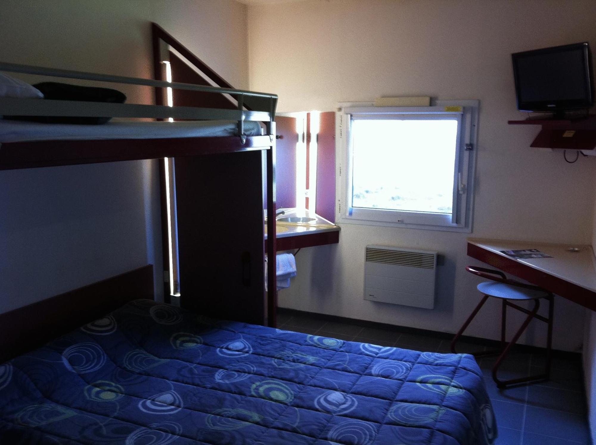 Lemon Hotel Dreux Chartres Extérieur photo